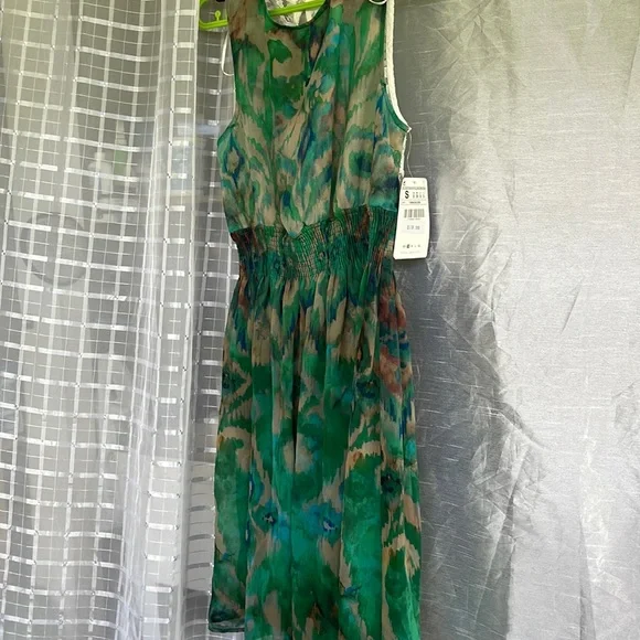 Zara | Dresses | Zara Green Short Printed Dress | Poshmark